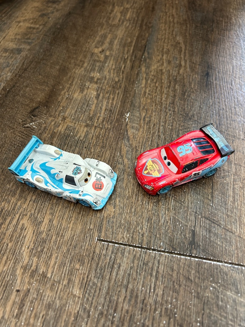 Disney Cars Lightning McQueen  "ice-racing Shu Todoroki, Die-cast‎ Pixar